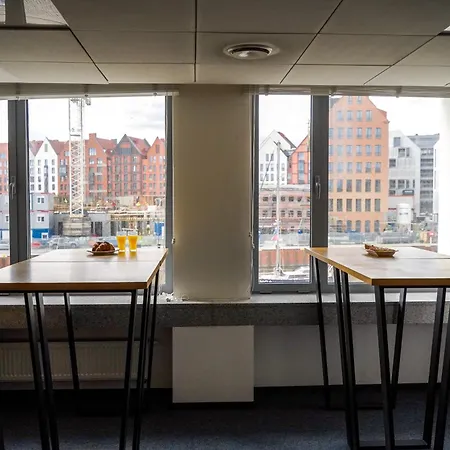 Szafarnia 10 Old Town 호스텔