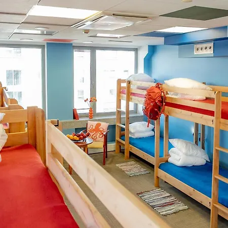 Szafarnia 10 Old Town 호스텔 *